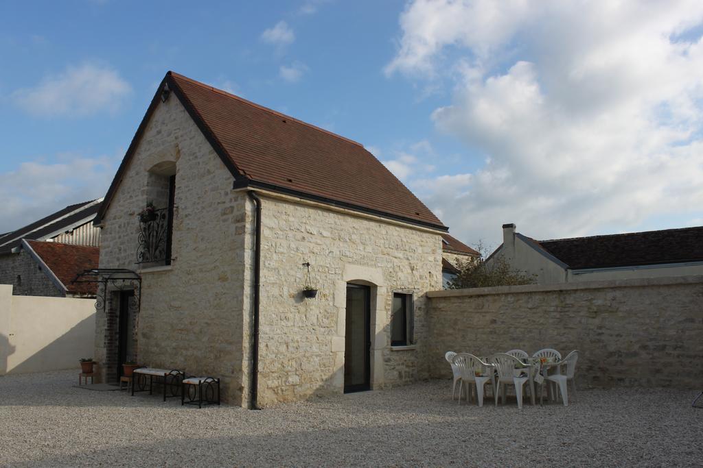 Charmante Maison Pierres 1768 Polisy Buitenkant foto